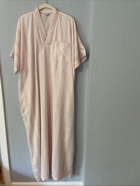 Women's Lightweight Pink Striped Kaftan